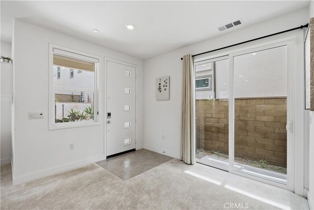 208 Yerba, Irvine, CA 92618
