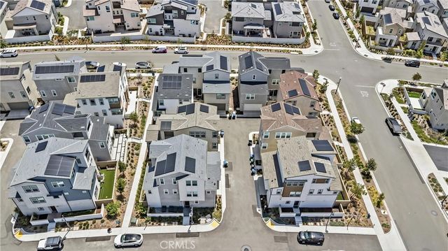 208 Yerba, Irvine, CA 92618