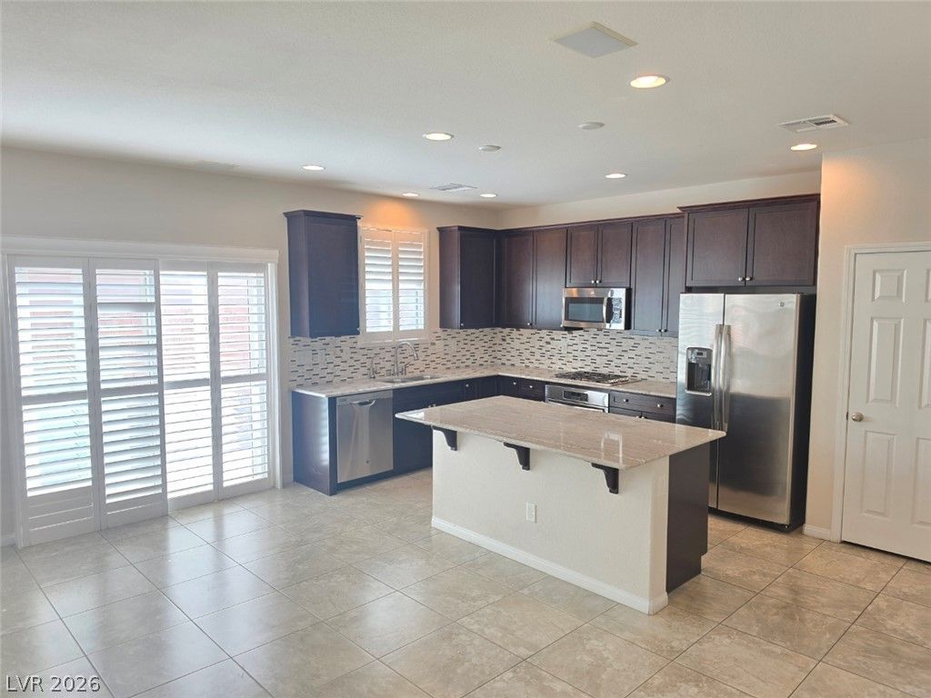 5688 North Bishop Flowers Street, Las Vegas, NV 89130 — photo 2