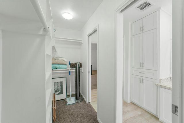 1823 Cherry Bend Drive, Houston, TX 77077