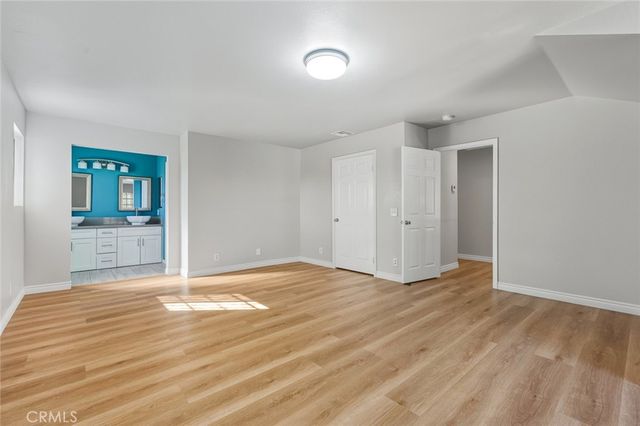 2555 Angelus Ave, Rosemead, CA 91770