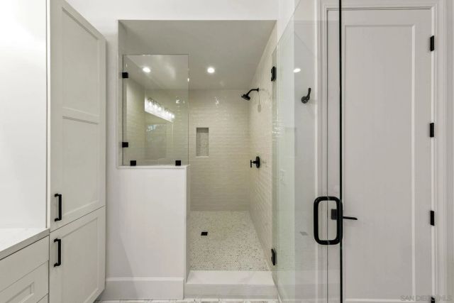 910 Balboa Ave, Coronado, CA 92118