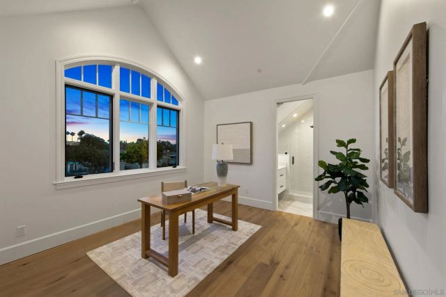 910 Balboa Ave, Coronado, CA 92118