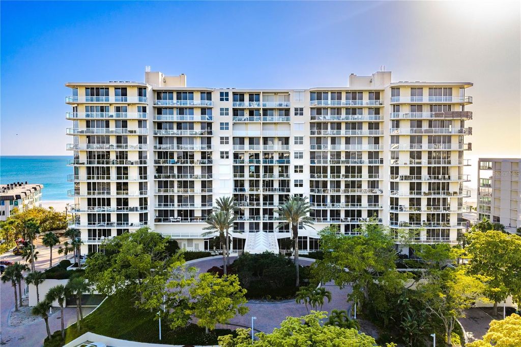 1800 BENJAMIN FRANKLIN DRIVE A905, Sarasota, FL 34236