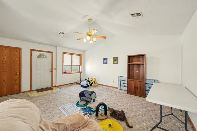 1610 Kaci Cir, Salina, KS 67401