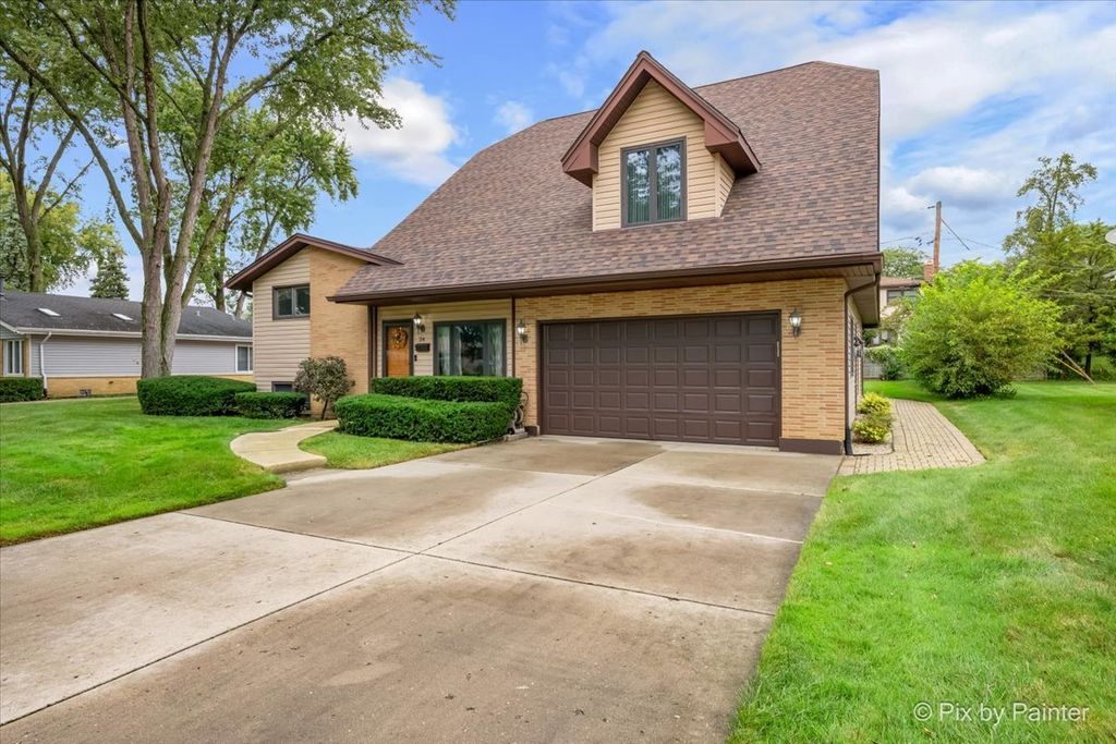 24 W Devon Avenue, Roselle, IL 60172 — photo 2