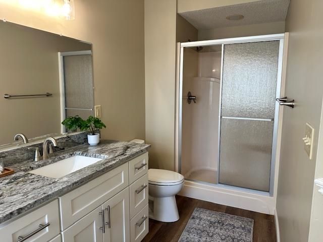 3201 N Lakecrest, Wichita, KS 67205