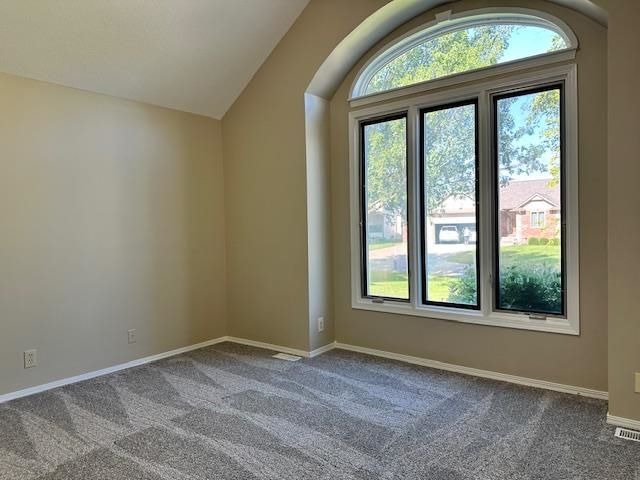 3201 N Lakecrest, Wichita, KS 67205