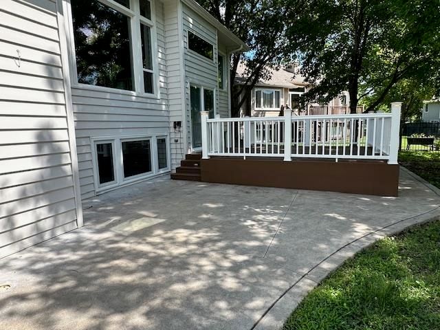 3201 N Lakecrest, Wichita, KS 67205