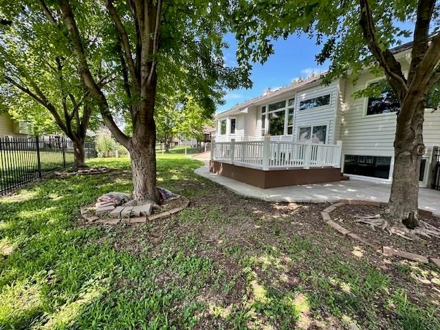 3201 N Lakecrest, Wichita, KS 67205