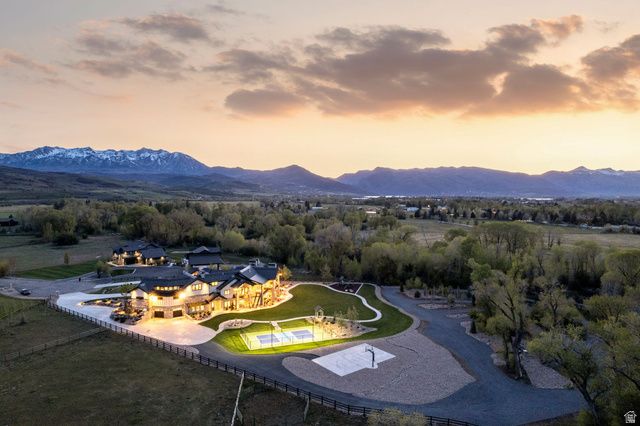 1034 S 9150 E, Huntsville, UT 84317