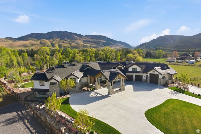 1034 S 9150 E, Huntsville, UT 84317