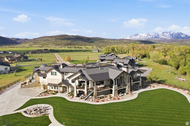 1034 S 9150 E, Huntsville, UT 84317