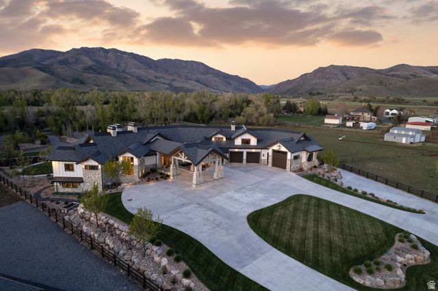1034 S 9150 E, Huntsville, UT 84317