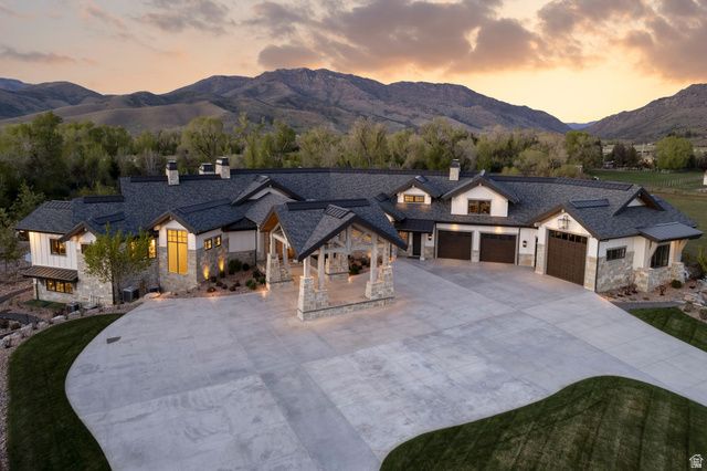 1034 S 9150 E, Huntsville, UT 84317
