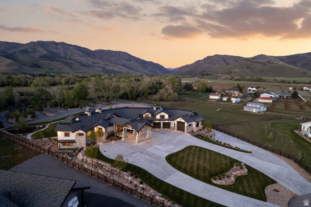 1034 S 9150 E, Huntsville, UT 84317