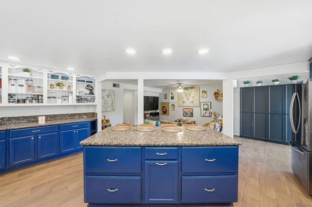 403 Horizon View Dr, Chula Vista, CA 91910