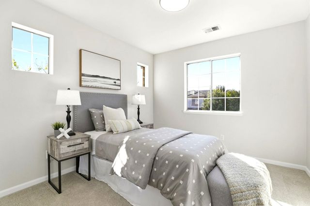 37521 Summer Holly Cmn, Fremont, CA 94536