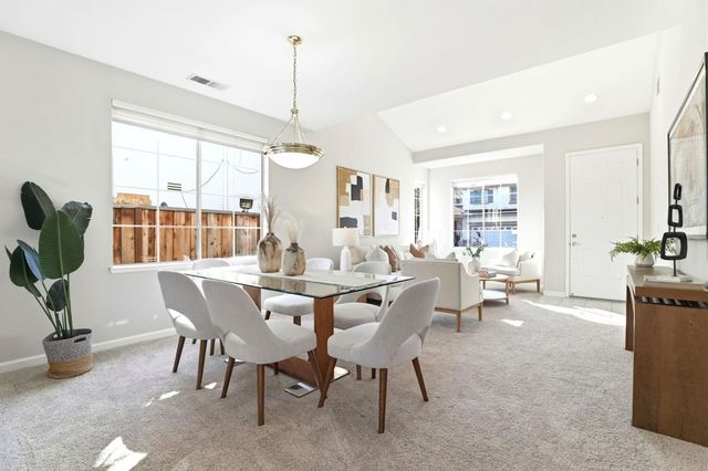 37521 Summer Holly Cmn, Fremont, CA 94536