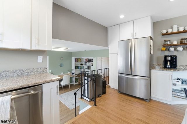 313 N Gaston Ave, Somerville Boro, NJ 08876
