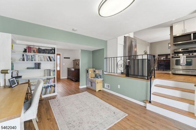 313 N Gaston Ave, Somerville Boro, NJ 08876