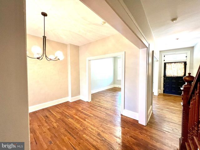 213 E ROSS ST, Lancaster, PA 17602