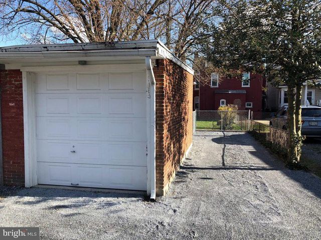 213 E ROSS ST, Lancaster, PA 17602