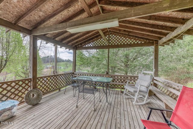 261 Calvary Lane, Mountain City, TN 37683