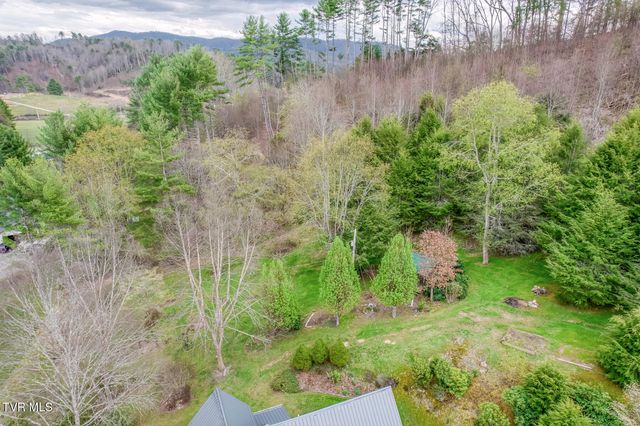 261 Calvary Lane, Mountain City, TN 37683