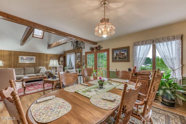 261 Calvary Lane, Mountain City, TN 37683
