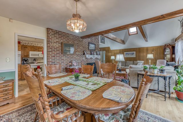 261 Calvary Lane, Mountain City, TN 37683