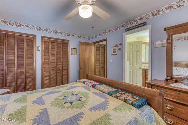 261 Calvary Lane, Mountain City, TN 37683