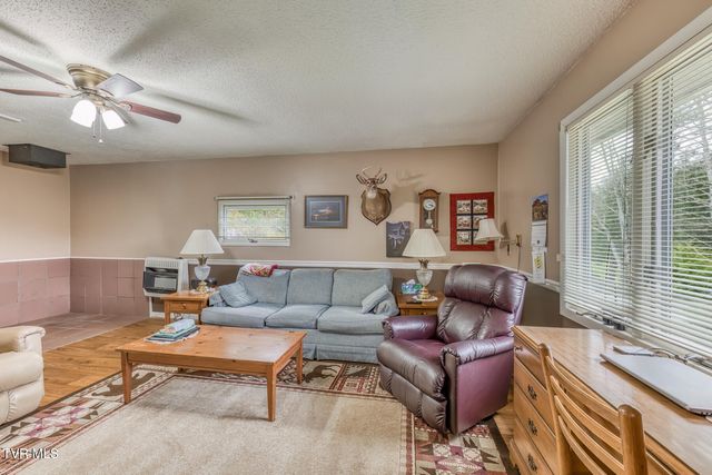 261 Calvary Lane, Mountain City, TN 37683