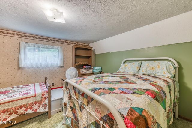 261 Calvary Lane, Mountain City, TN 37683