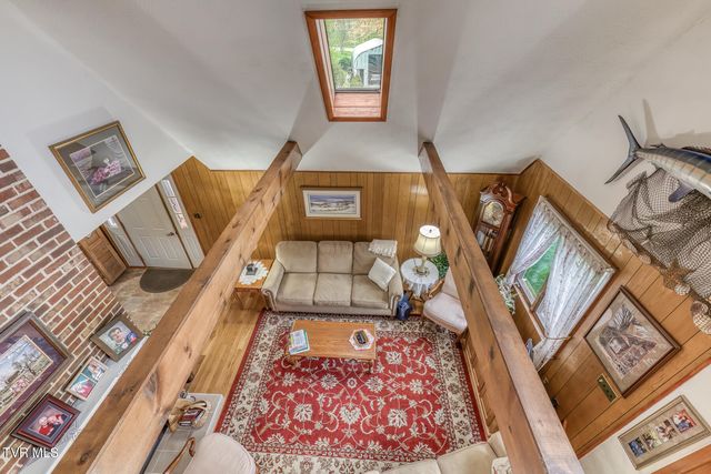 261 Calvary Lane, Mountain City, TN 37683
