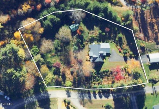 261 Calvary Lane, Mountain City, TN 37683