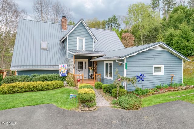261 Calvary Lane, Mountain City, TN 37683