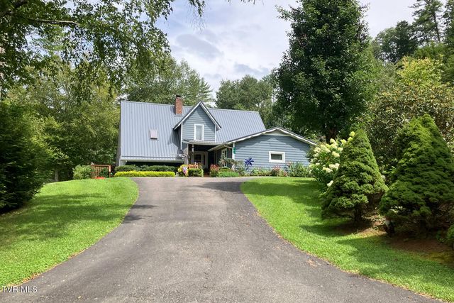 261 Calvary Lane, Mountain City, TN 37683