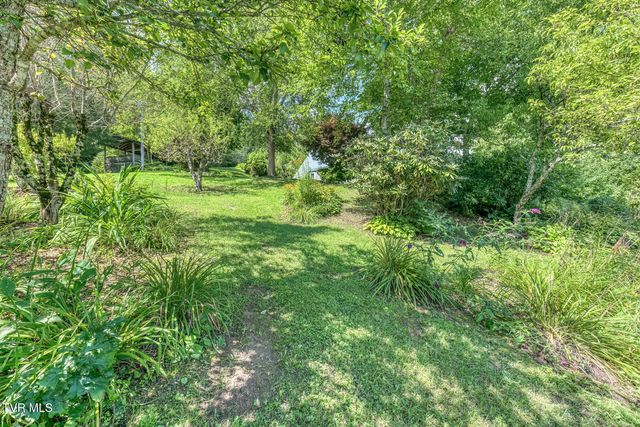 261 Calvary Lane, Mountain City, TN 37683