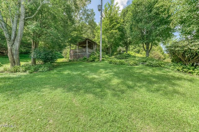 261 Calvary Lane, Mountain City, TN 37683
