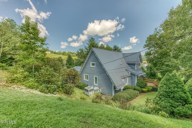 261 Calvary Lane, Mountain City, TN 37683