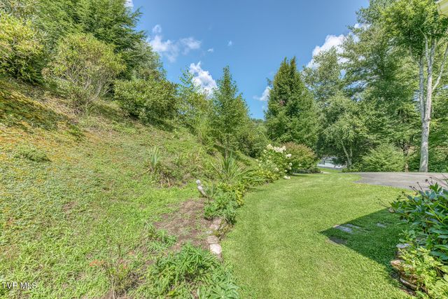 261 Calvary Lane, Mountain City, TN 37683