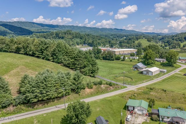 261 Calvary Lane, Mountain City, TN 37683