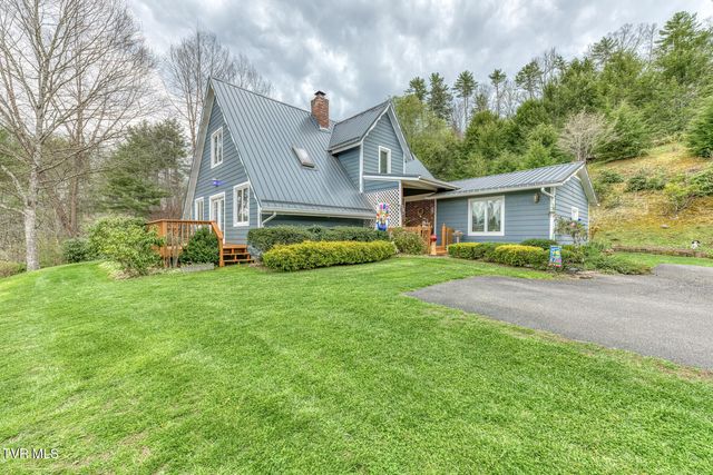 261 Calvary Lane, Mountain City, TN 37683