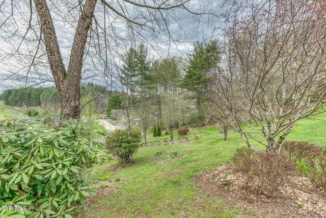 261 Calvary Lane, Mountain City, TN 37683