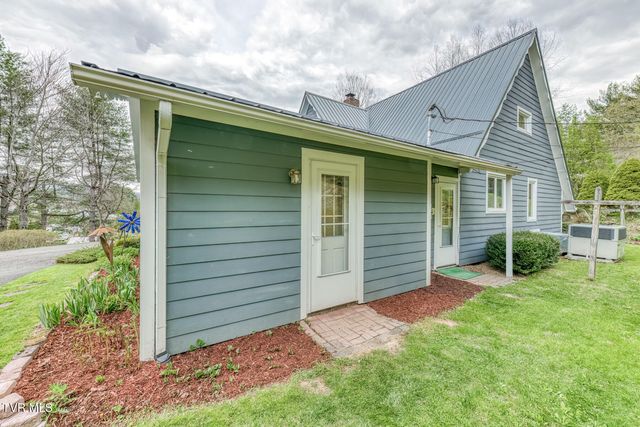 261 Calvary Lane, Mountain City, TN 37683