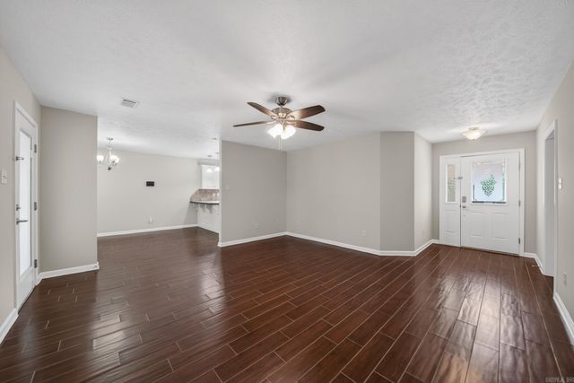25 Highplains Drive, Cabot, AR 72023