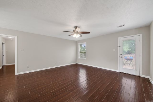 25 Highplains Drive, Cabot, AR 72023