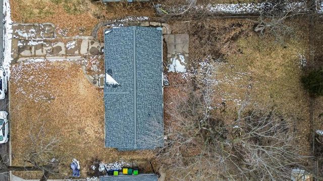 8513 Riggs Street, Overland Park, KS 66212