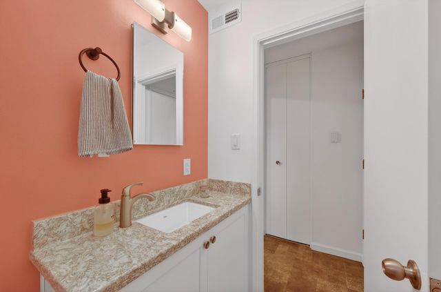 6430 Rexford Way, Carmichael, CA 95608